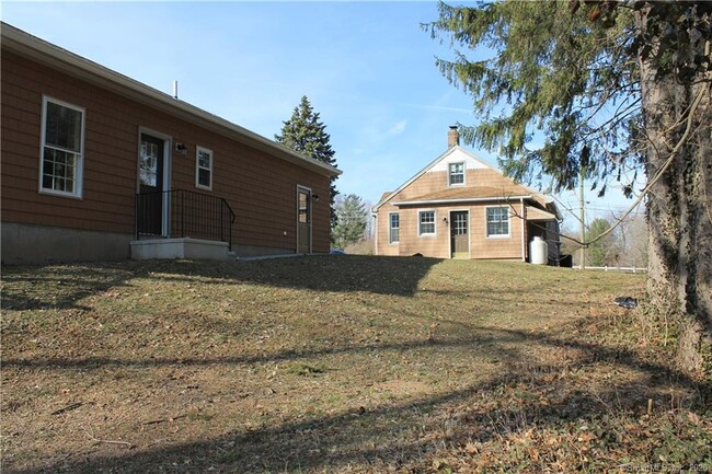 Building Photo - 159 Baileyville Rd