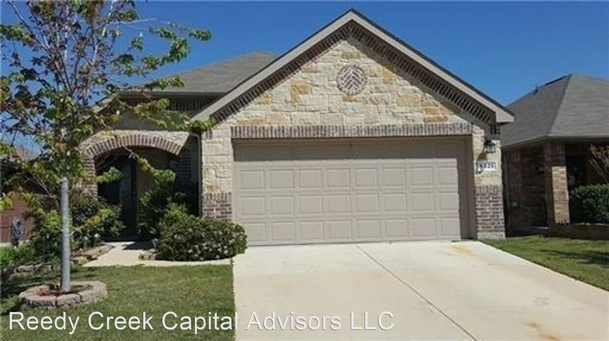 Primary Photo - 4 br, 2 bath House - 6025 Mountain Robin C...
