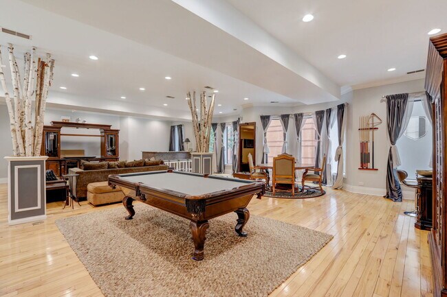 Foto del edificio - 22 W Ontario St