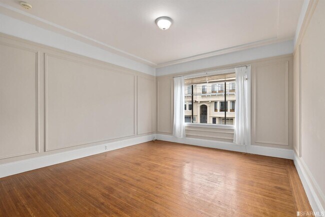 Building Photo - 480 19th Ave