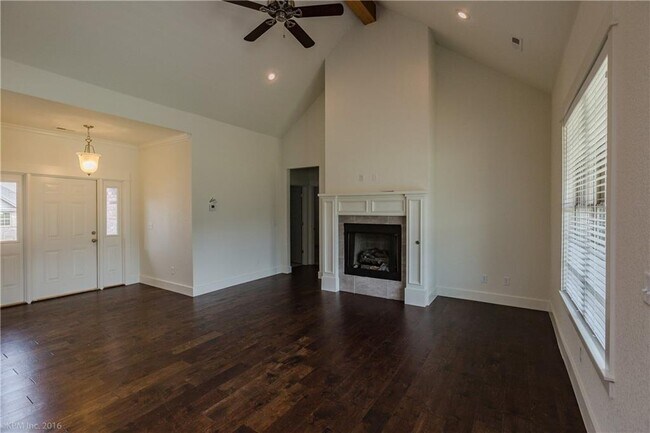 Foto del edificio - 1531 Abbey Ln