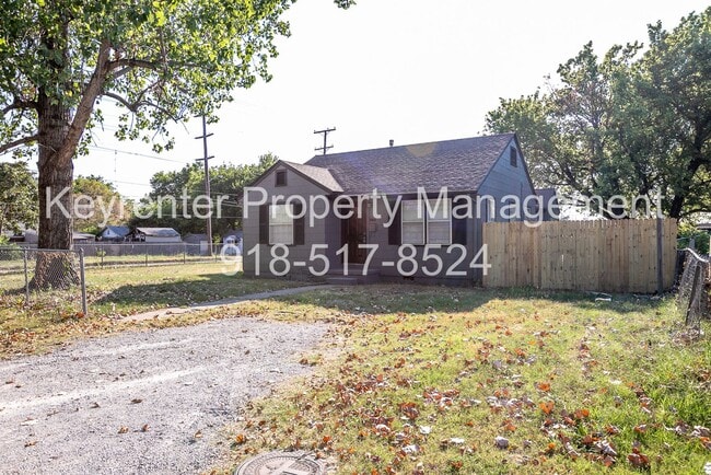 Foto del edificio - 1502 N Columbia Ave