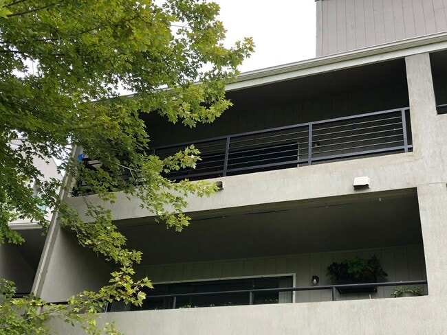 Building Photo - 10540 W Jewell Ave