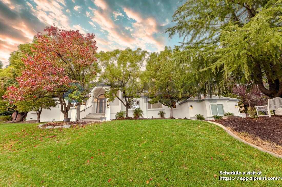 Foto principal - 1712 Carnegie Way