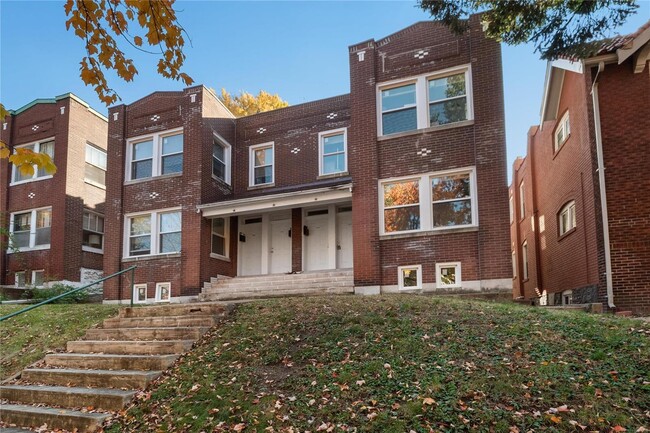 Building Photo - 3926 Utah St