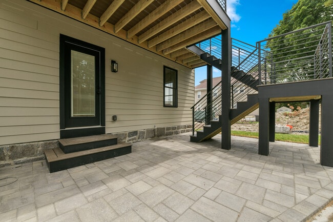 Building Photo - 36 McKone St