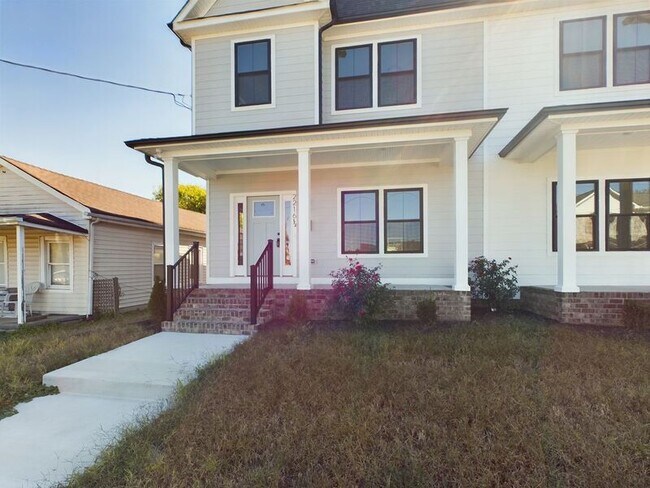 Foto del edificio - 2216 1/2 Perry Street