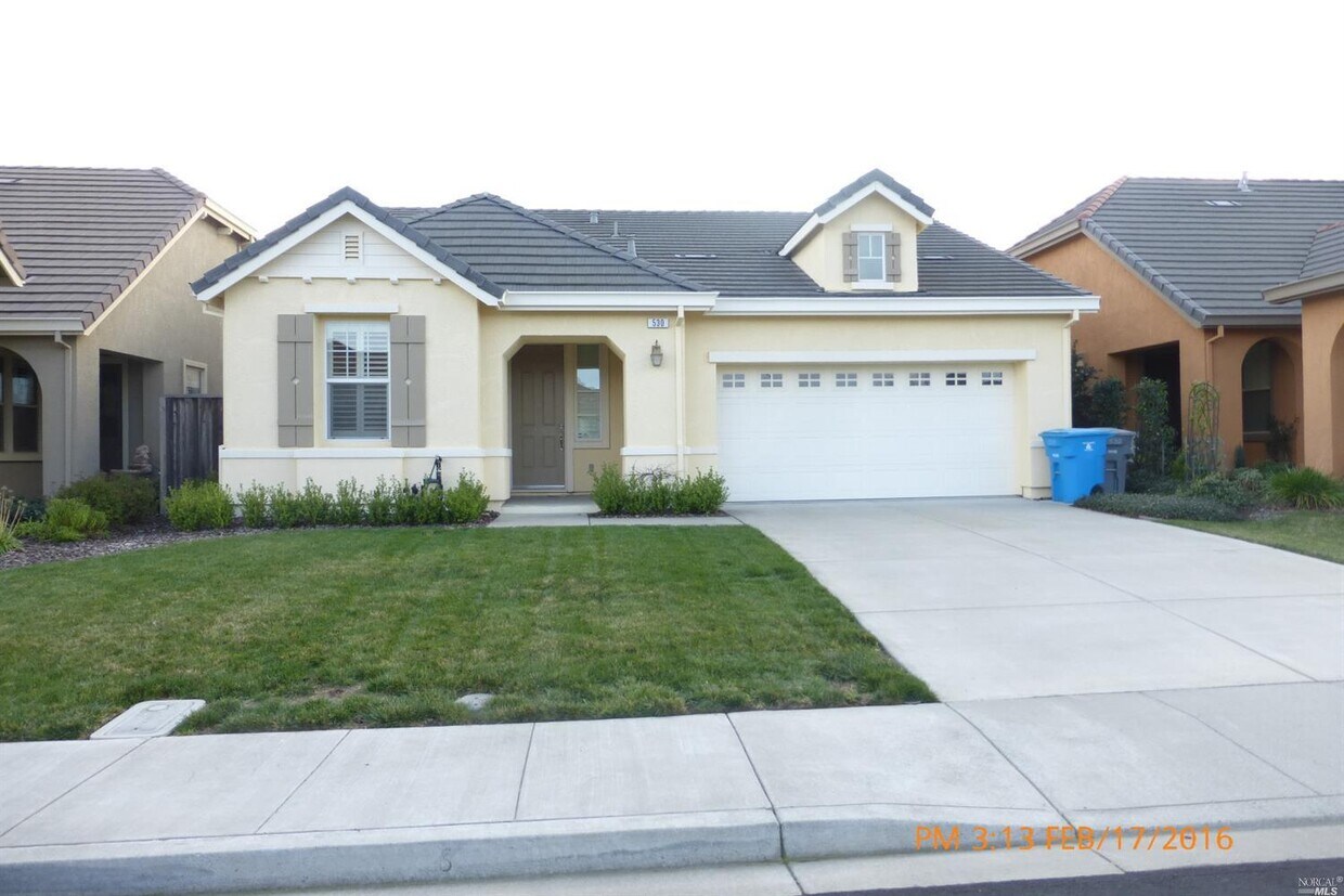 530 White Pine St, Vacaville, CA 95687 House Rental in Vacaville, CA