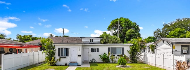 Building Photo - 401 NW 16th Ave