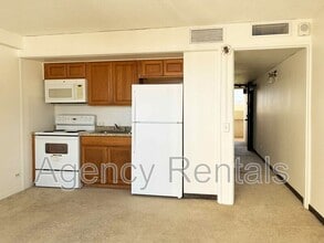 Building Photo - 2440 Kuhio Ave.