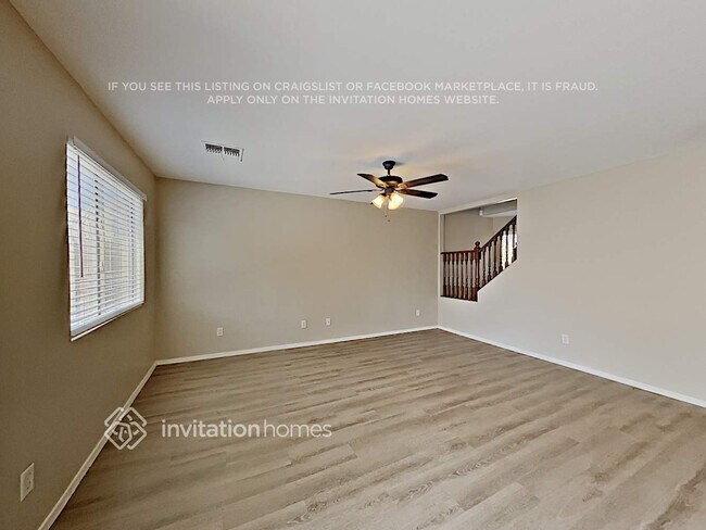 Foto del edificio - 6829 N 130th Ave