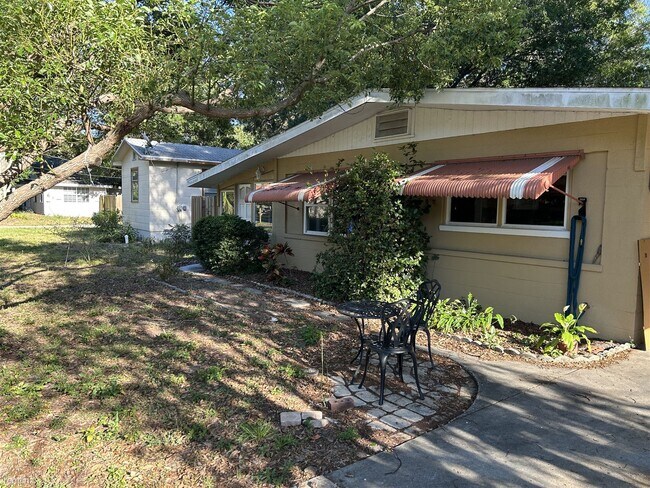 Building Photo - 2 br, 1 bath House - 18 Bellemeade Circle