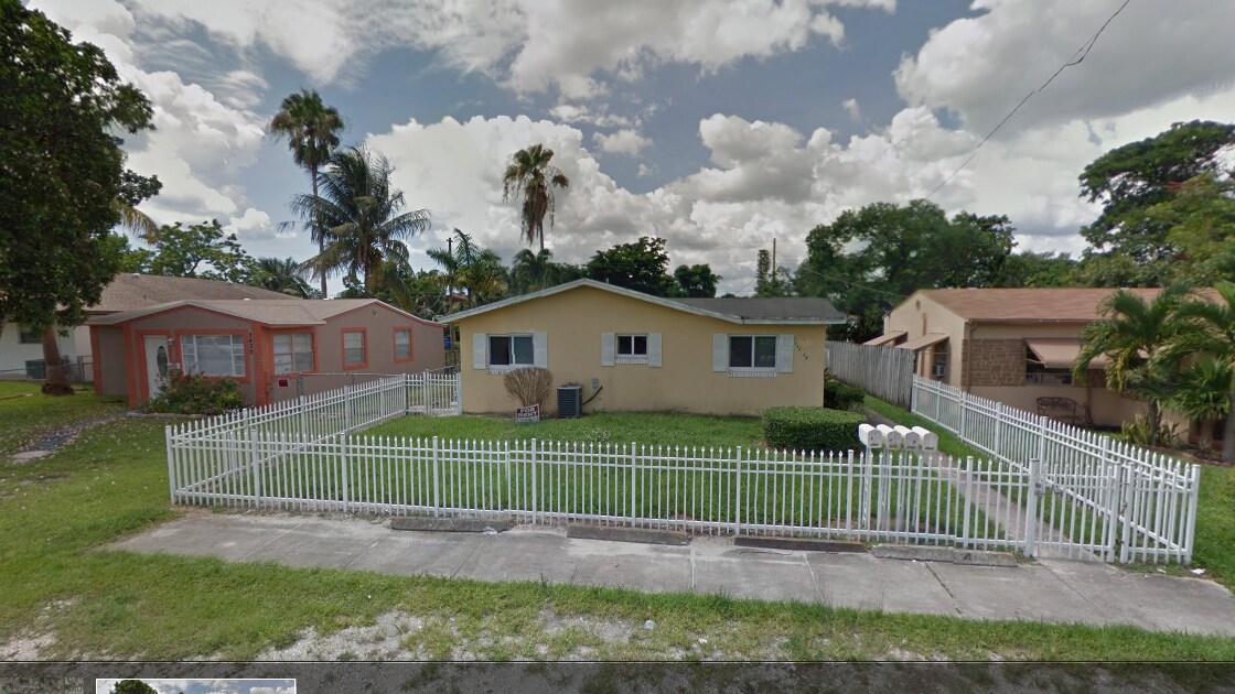 Foto del edificio - 2432 Sherman St