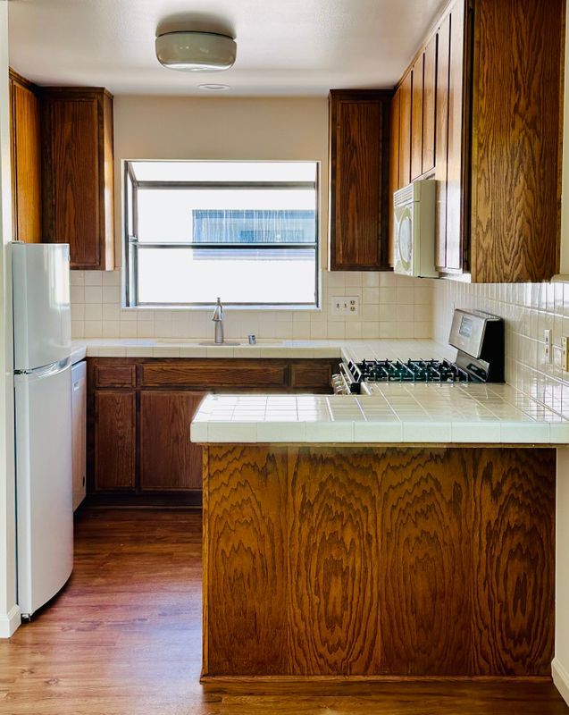 Foto del edificio - 28 20th Ct