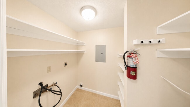 Foto del edificio - Woodland Bend Apartments