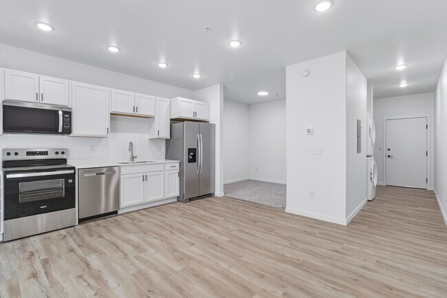 Foto del edificio - 2465 62nd Ave S