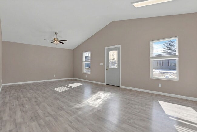 Building Photo - 98 Burt Ave