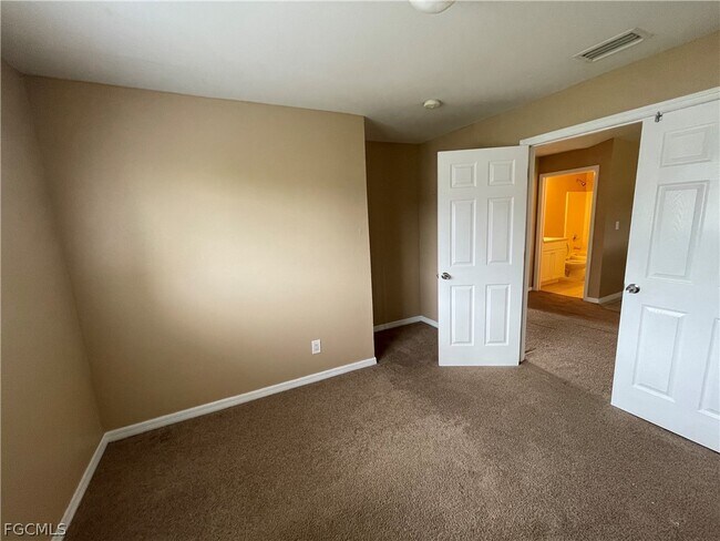 Foto del edificio - 2519 Park Rd