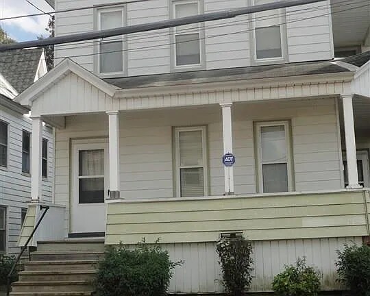 Primary Photo - 55 Glen Ave