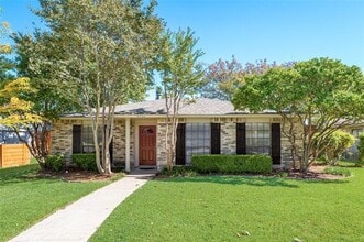 Building Photo - 6520 Kiowa Ct