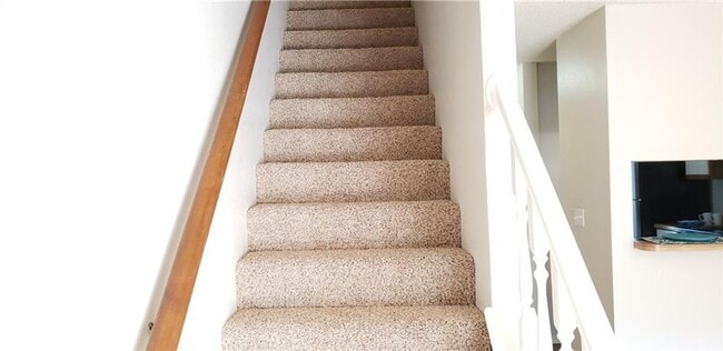 Building Photo - 736 W. Collins