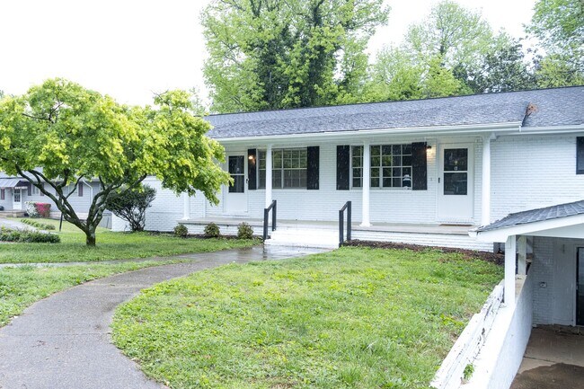 Building Photo - 7620 Austin Drive
