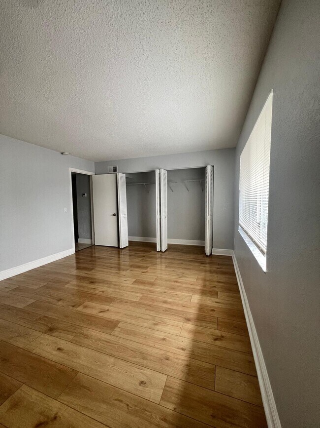 Building Photo - 4795 S Texas Ave