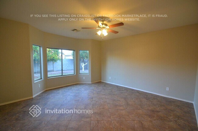 Building Photo - 12838 W Apodaca Dr