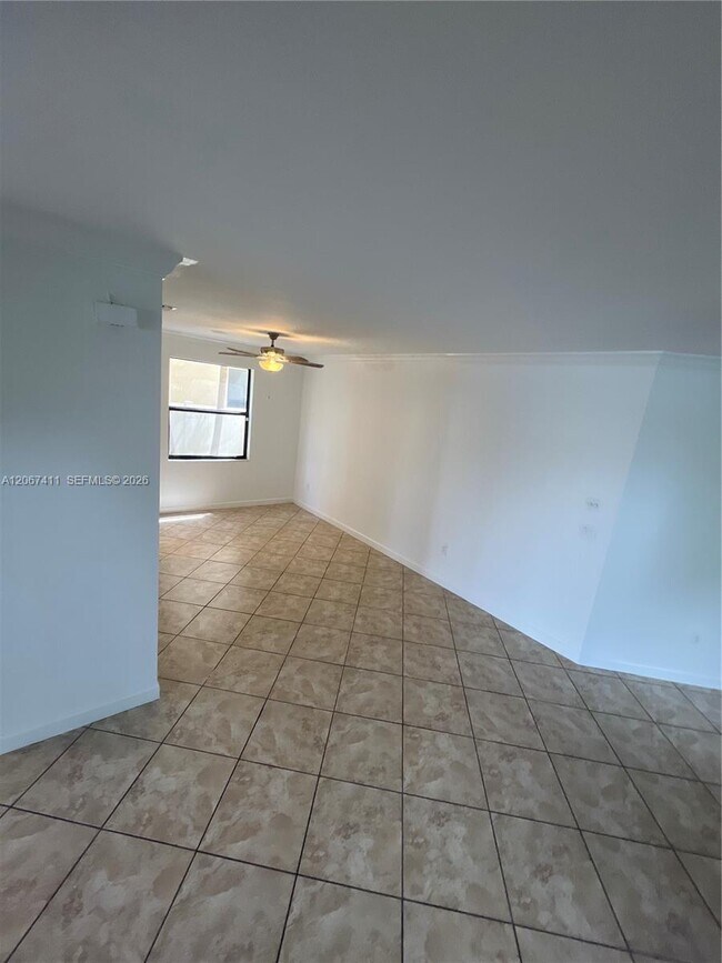 Building Photo - 8843 W 34th Ave