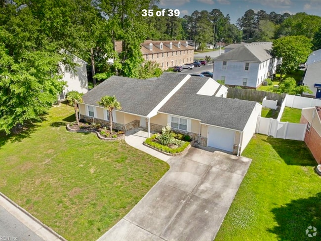 Building Photo - 3613 Algonquin Ct