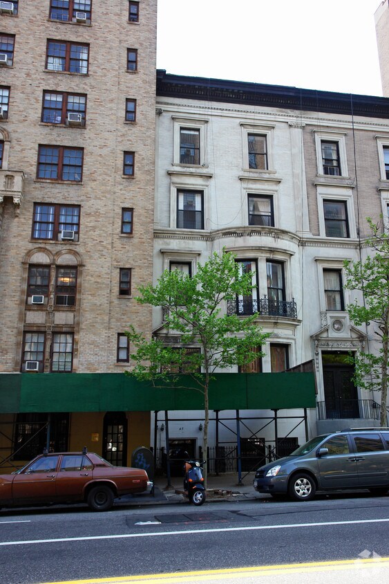 Primary Photo - 47 W 86th St