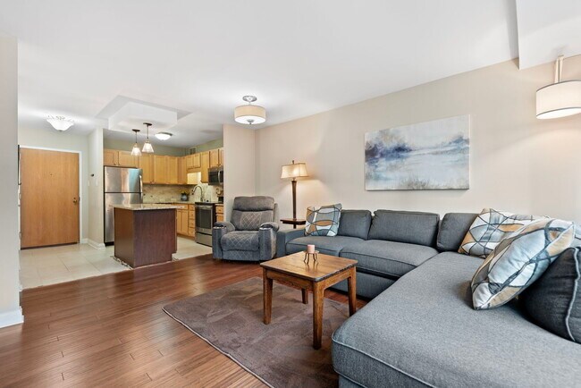 Foto del edificio - 211 E Ohio St