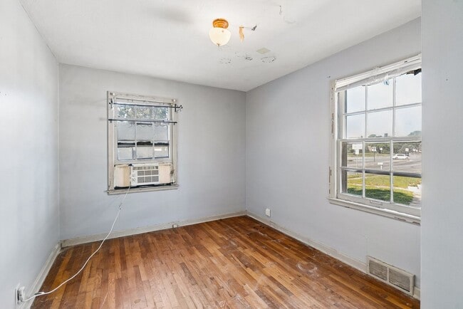 Building Photo - 3236 A St