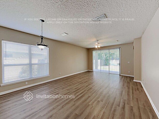 Foto del edificio - 3064 Litchfield Dr