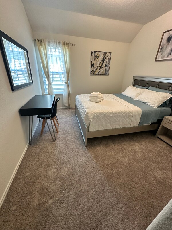 Foto principal - 1 Bollardpoint Ln