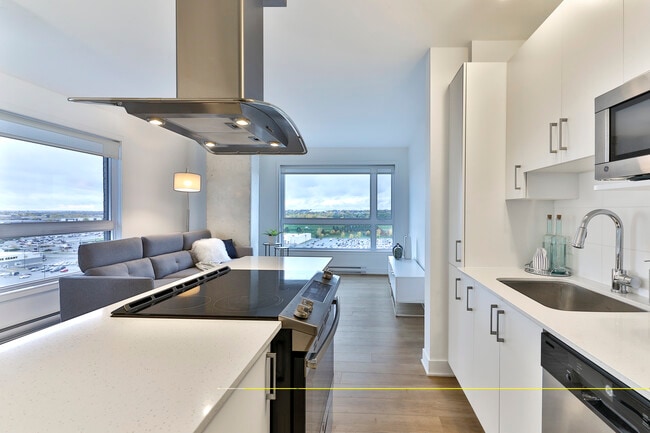 Building Photo - EQ8 Apartments EQ8 Apartments