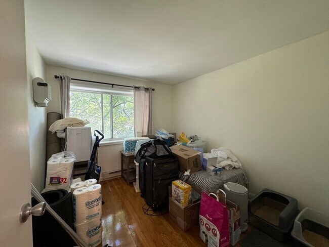 Building Photo - 70 Park St