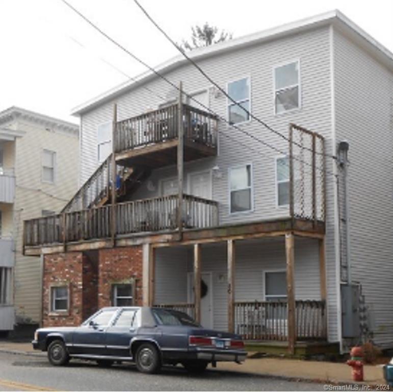 Primary Photo - 50 Hunters Ave