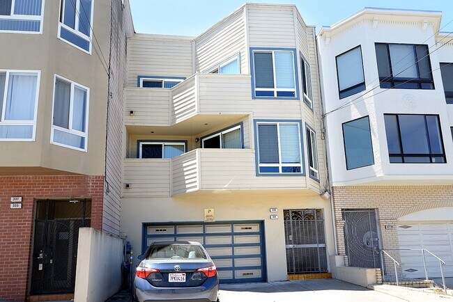 Foto del edificio - 333 18th Ave