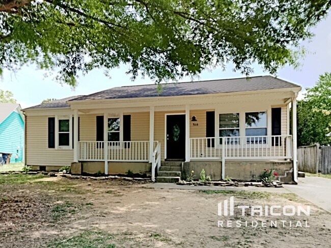 Building Photo - 5114 Darby Dr