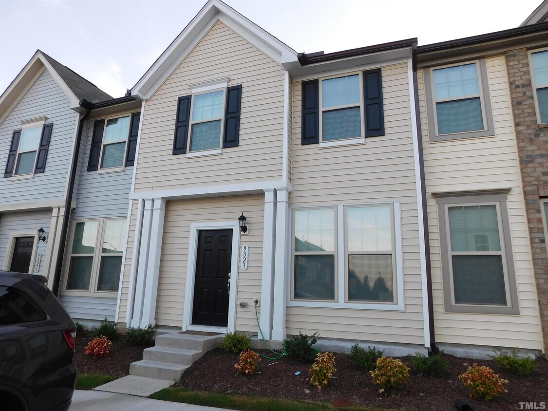 9823 Sweet Basil Dr, Wake Forest, NC 27587 Townhome Rentals in Wake