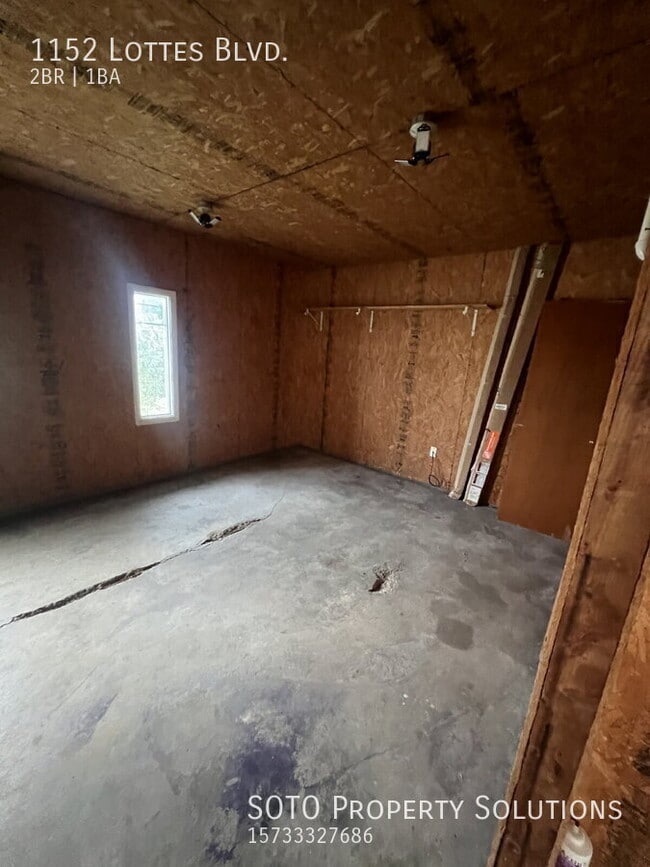 Building Photo - 1152 Lottes Blvd
