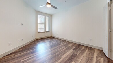 Interior Photo - Vitruvian West