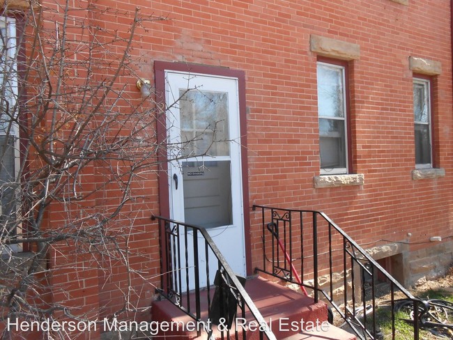 Building Photo - 1123 Laporte Ave