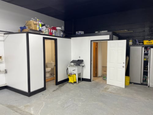 Building Photo - 107 W Sacra Via St