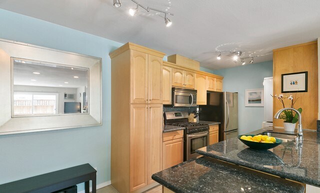 Kitchen - 3640 Cardiff Ave