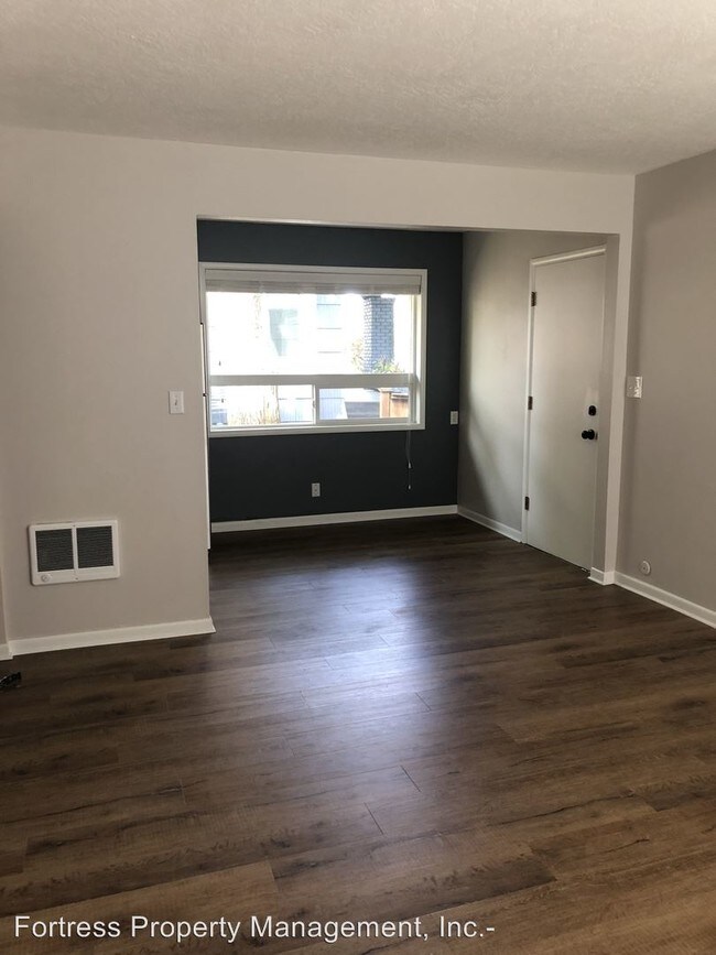 Foto del edificio - 6927-6933 NE Clackamas St