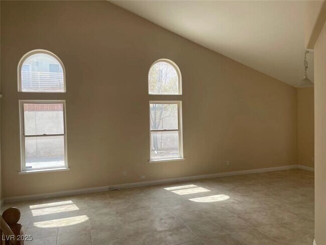 Foto del edificio - 6544 Timberview Ct