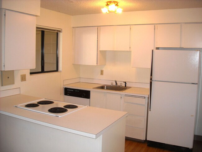 Foto del edificio - Move-In special! $500 off 1st Months Rent!