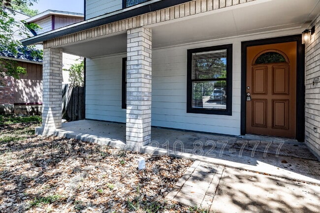 Building Photo - 10515 Arbor Bluff